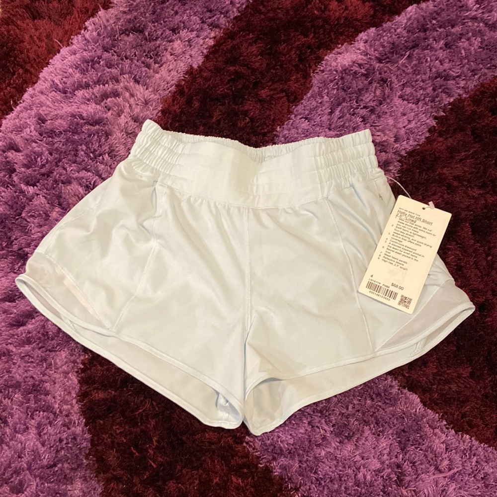 Lululemon Hotty Hot Shorts HR 2.5 Powder Blue NWT 4